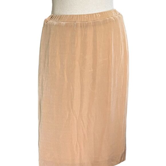 Reversal skirt. Animal print to reverse taupe/cream. - Picture 4 of 4